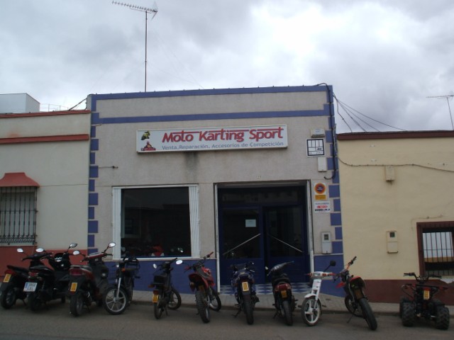 MOTO KARTING SPORT MOTO KARTING SPORT